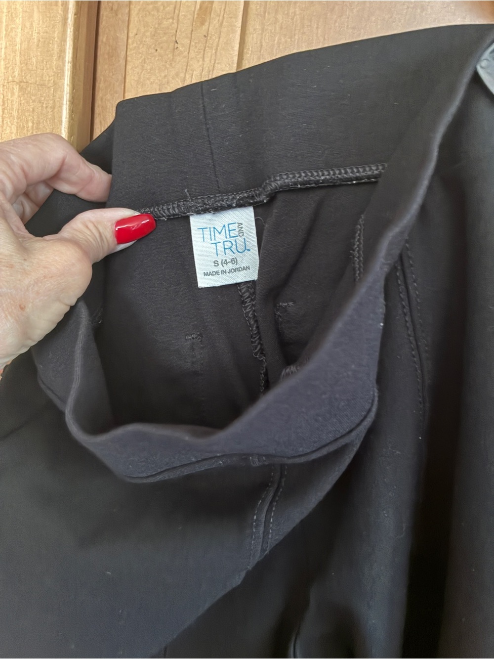 Time and Tru Black Ponte Ankle Pants #91 - Picture 3 of 4
